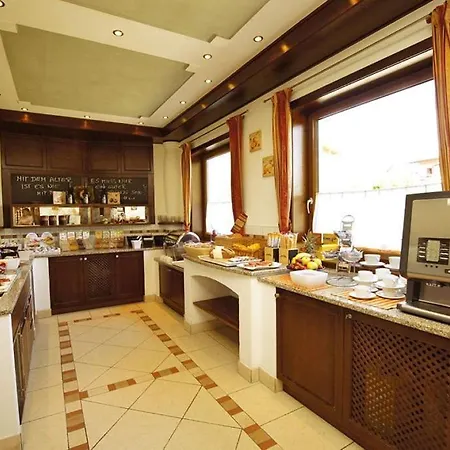 Kaiserstube Bed and breakfast Flachau