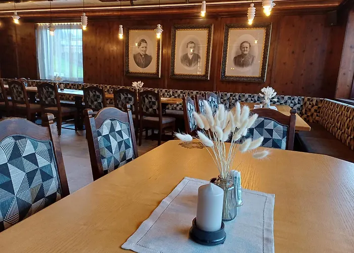 Kaiserstube Bed & Breakfast Flachau