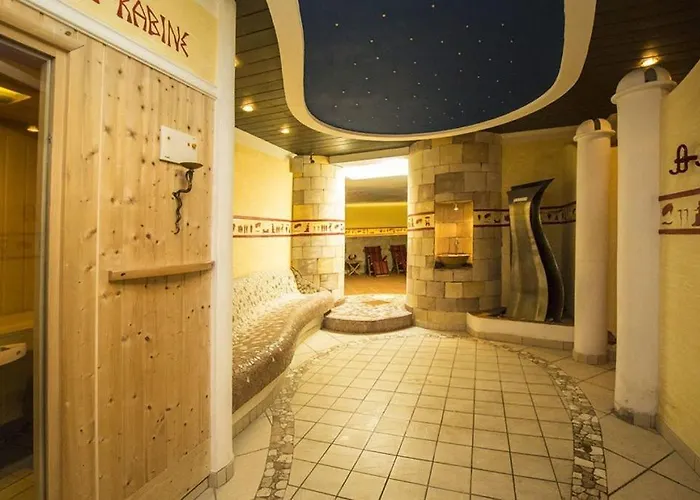 Kaiserstube Bed & Breakfast 3*